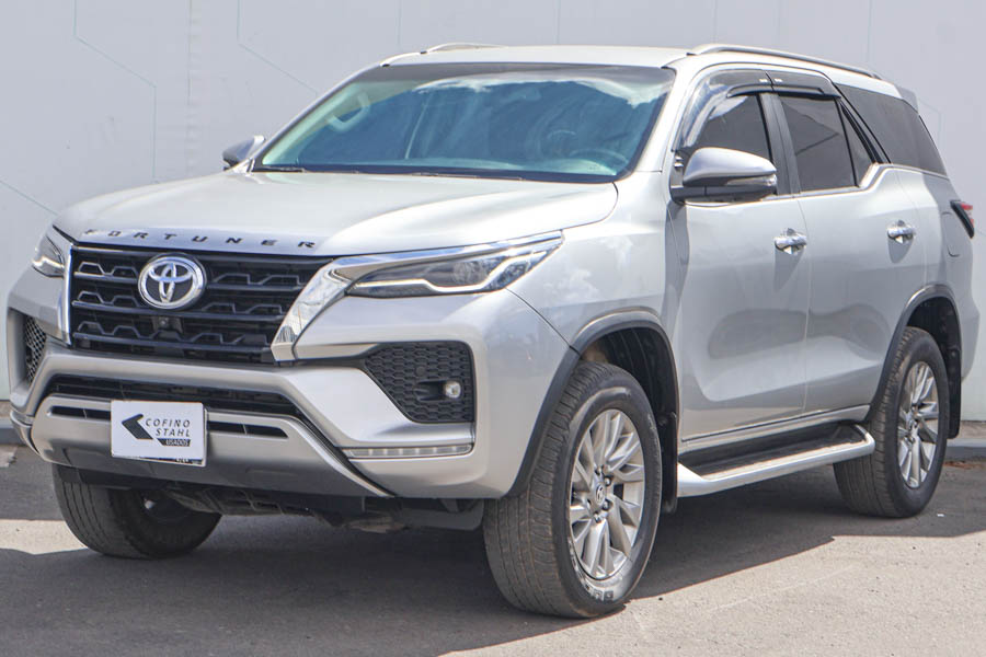 TOYOTA FORTUNER 4X4 2023 - 4490